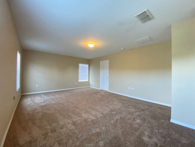 4678 Ross Lanier Ln in Kissimmee, FL - Foto de edificio - Building Photo