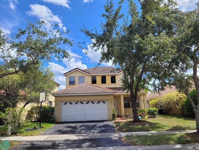 837 Falling Water Rd in Weston, FL - Building Photo - Building Photo