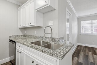 3618 Garrott St in Houston, TX - Building Photo - Building Photo