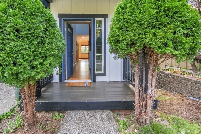 302 Avenue J in Snohomish, WA - Building Photo - Building Photo