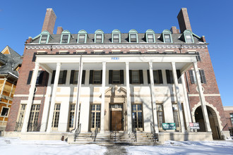 The Residence on North Senior Apartments 55+ in Buffalo, NY - Building Photo - Building Photo