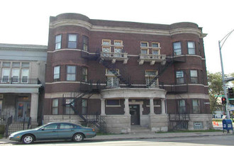 3357-59 W Warren Blvd Apartments