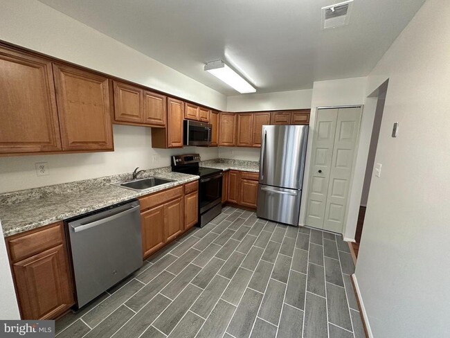 13014 Conductor Way in Silver Spring, MD - Building Photo - Building Photo