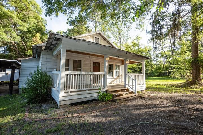 1819 Mt Pleasant Rd in Waycross, GA - Foto de edificio - Building Photo