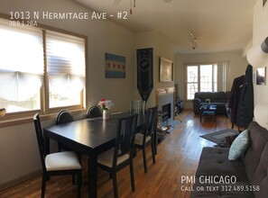 1013 N Hermitage Ave-Unit -#2 in Chicago, IL - Building Photo - Building Photo