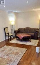 7 New Havens Way in Markham, ON - Building Photo - Building Photo