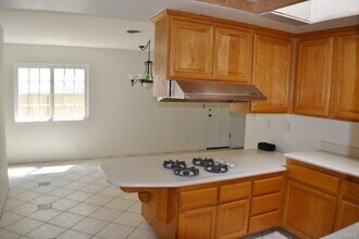 6051 Softwind Dr in Huntington Beach, CA - Building Photo - Building Photo