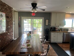 23931 Jensen Dr in Los Angeles, CA - Building Photo - Building Photo