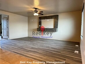 729 W 770 N in Tooele, UT - Building Photo - Building Photo