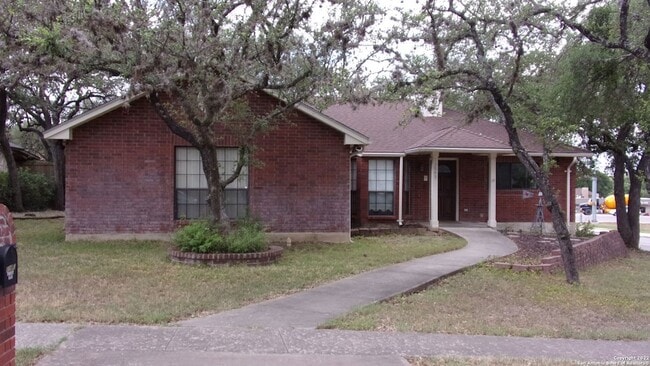 13643 Forest Walk in San Antonio, TX - Building Photo - Building Photo