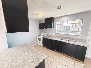 5119 Prairie Ridge Rd in Houston, TX - Building Photo - Building Photo