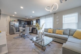 3638 Via El Monte Ave in Las Vegas, NV - Building Photo - Building Photo