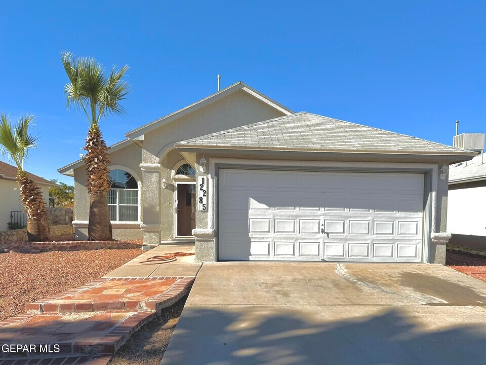 12285 Tierra Plata Dr in El Paso, TX - Building Photo