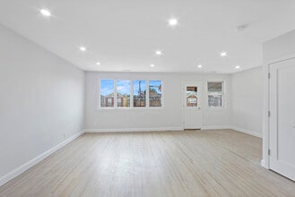 2345 E 1st St in Brooklyn, NY - Building Photo - Building Photo