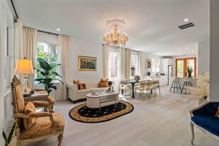 28 W Castillo Dr in St. Augustine, FL - Building Photo