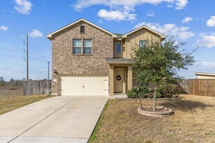 13500 Rosebud Isle Dr in Manor, TX - Building Photo