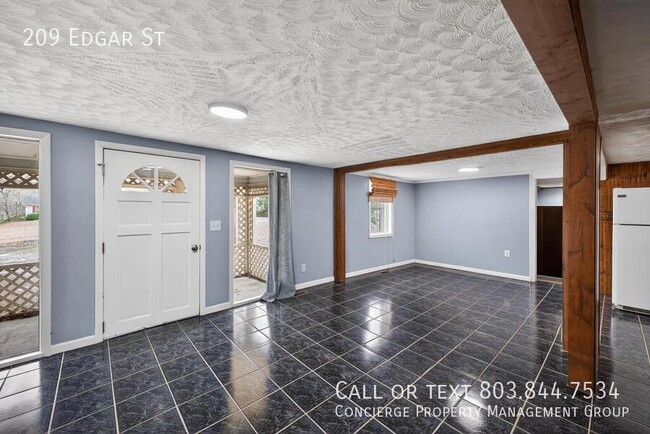 209 Edgar St in Warrenville, SC - Building Photo - Building Photo