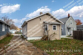 902 Cole Ave in Akron, OH - Building Photo - Building Photo