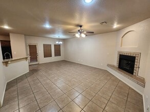 1293 Mission Nuevo Dr in Las Cruces, NM - Building Photo - Building Photo