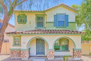 5848 E Grove Ave in Mesa, AZ - Building Photo