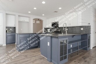 6013 S Danielson Way in Chandler, AZ - Building Photo - Building Photo