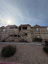 1401 N Michael Way in Las Vegas, NV - Foto de edificio - Building Photo