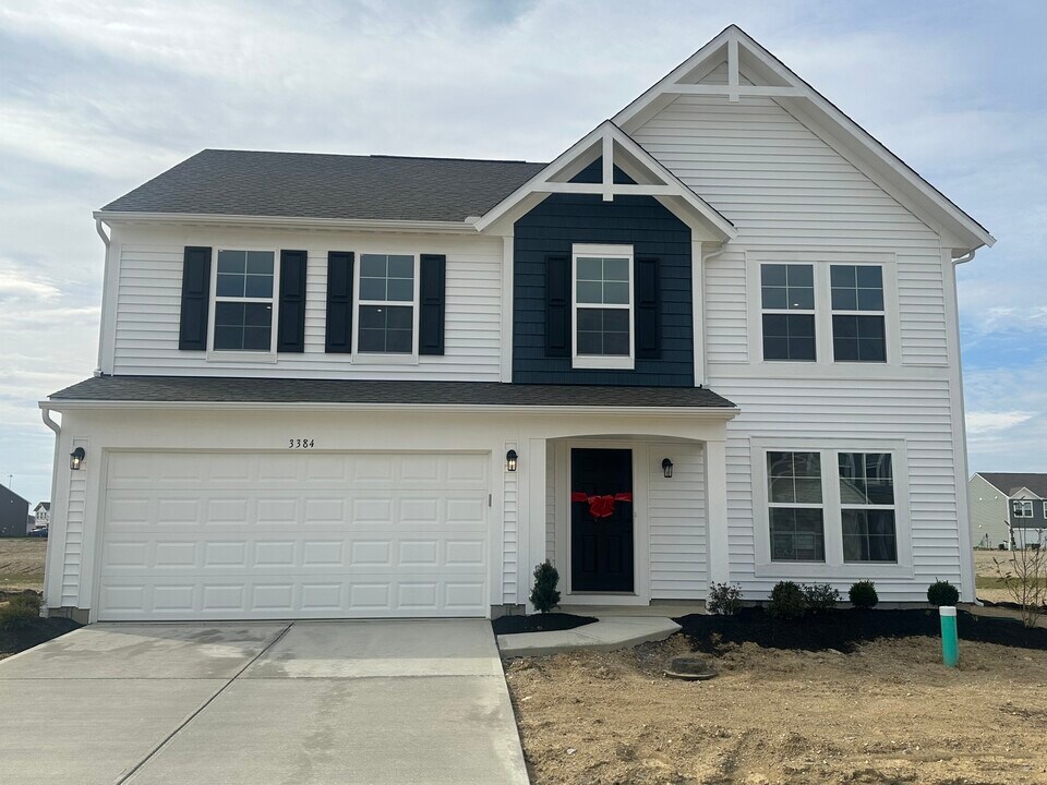3384 Fieldview Dr in Batavia, OH - Building Photo