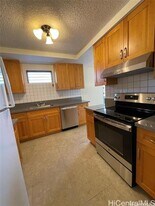 2240 Kuhio Ave. in Honolulu, HI - Building Photo