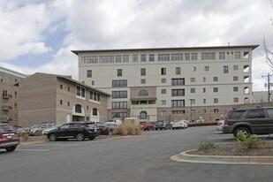 125 Rhett St in Greenville, SC - Building Photo