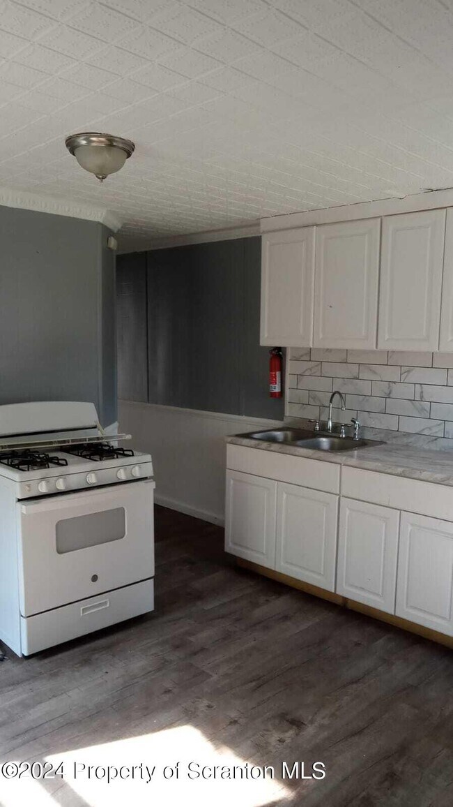 1774 Brick Ave in Scranton, PA - Building Photo - Building Photo