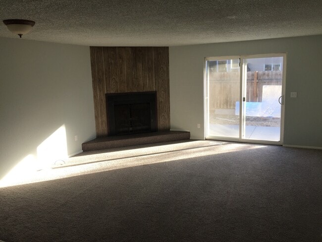 10611 W Hinsdale St in Boise, ID - Foto de edificio - Building Photo