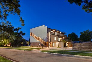 W8 in Oklahoma City, OK - Building Photo