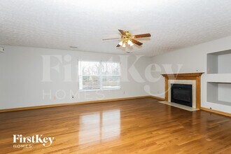 3053 Kings Realm Ave in Columbus, OH - Building Photo - Building Photo