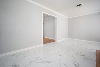 906 NW 46th St in Oklahoma City, OK - Building Photo - Building Photo