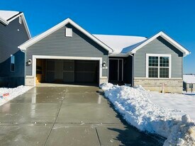 608 Allegiance Dr in Foristell, MO - Building Photo