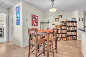 1121-1126 6 Ave SW in Calgary, AB - Building Photo - Building Photo