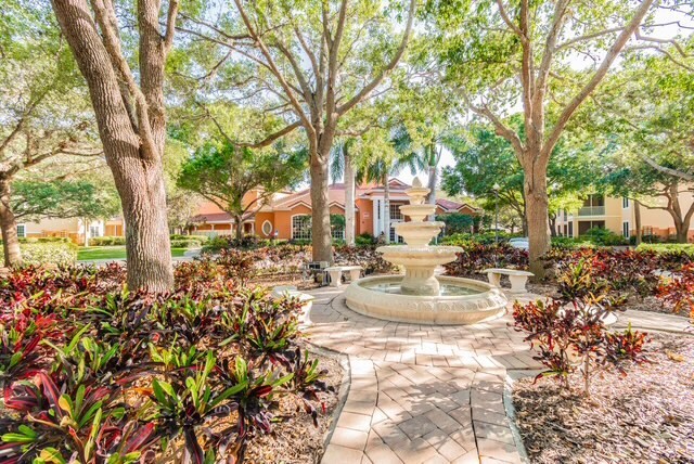 4170 Central Sarasota Pky, Unit 417 in Sarasota, FL - Foto de edificio - Building Photo