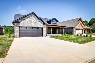 157 Marigold Ln in Jonesborough, TN - Building Photo