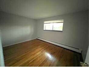 290 Corey Rd, Unit 32 in Boston, MA - Building Photo - Building Photo