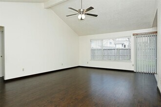 1418 Crawley Ct in Channelview, TX - Building Photo - Building Photo