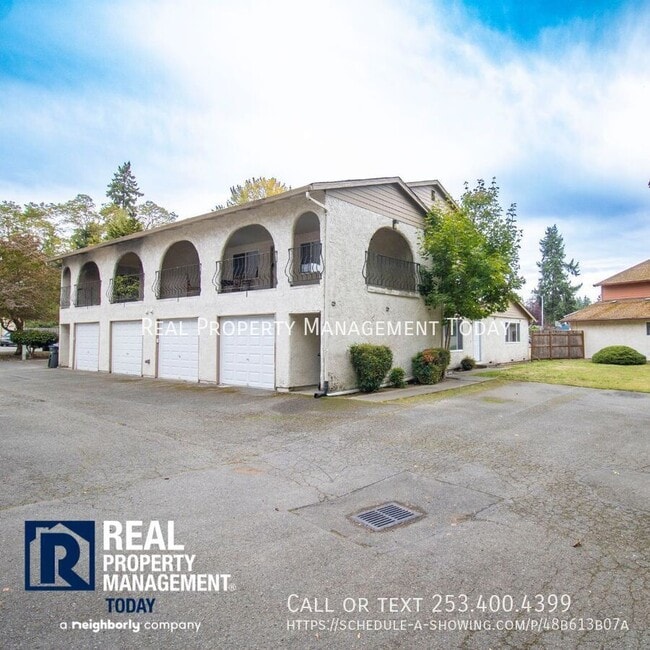 property at 6115 Glen Mary Ln SE