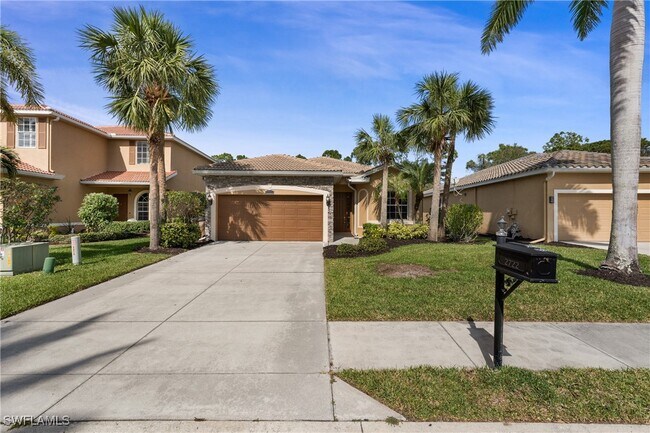 property at 2722 Blue Cypress Lake Ct