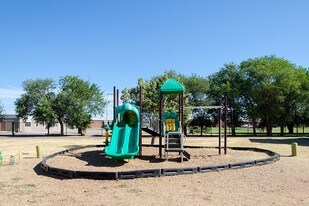 Crown Ridge Apartments in Lubbock, TX - Building Photo