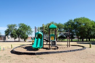 Crown Ridge Apartments in Lubbock, TX - Building Photo - Building Photo