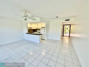 3208 SE 11th St in Pompano Beach, FL - Building Photo - Building Photo