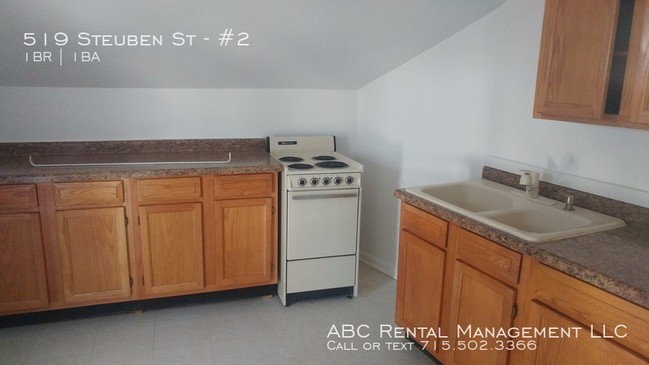 519 Steuben St-Unit -#2 in Wausau, WI - Foto de edificio - Building Photo