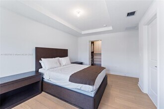 5025 SW 37th St in West Park, FL - Building Photo - Building Photo