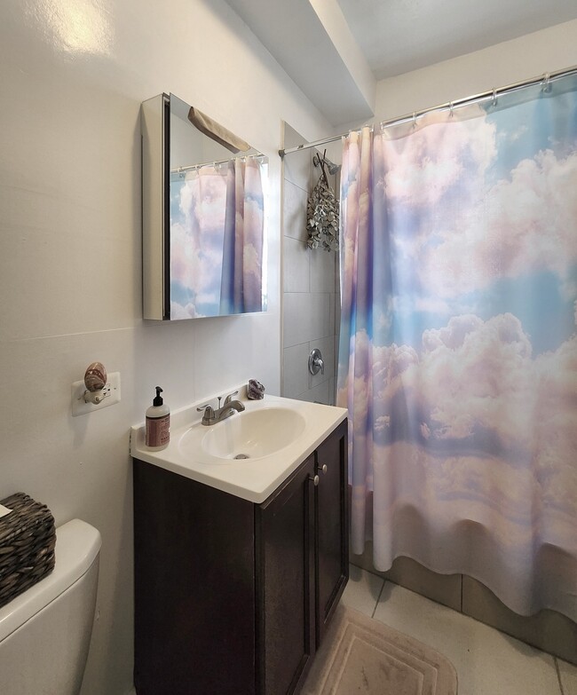 4422 N St Louis Ave in Chicago, IL - Building Photo - Building Photo