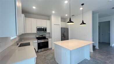 2821 Pierr St in Davenport, FL - Building Photo - Building Photo