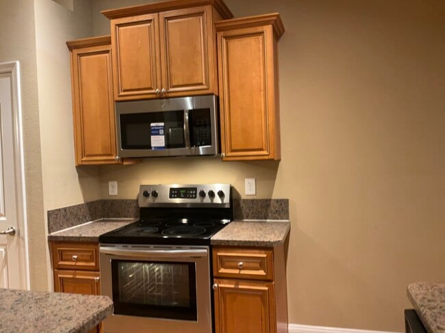 2132 Cherokee Cove Trl in Jacksonville, FL - Building Photo - Building Photo